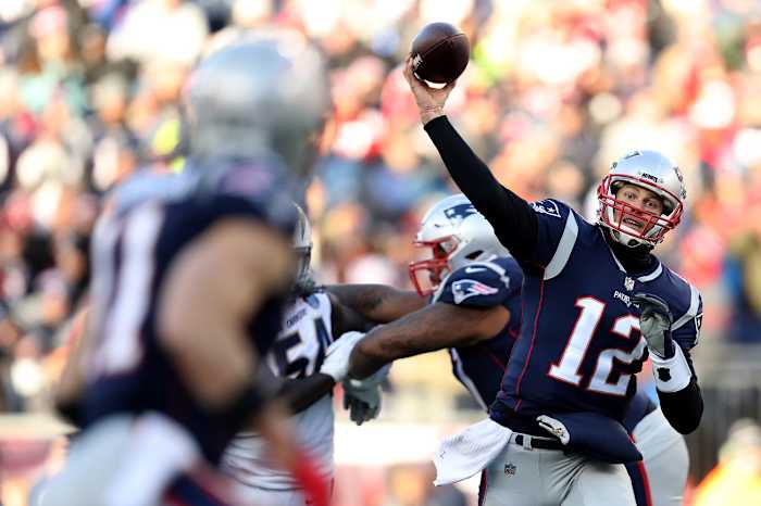 mmqb-1-14-tom-brady-2.jpg